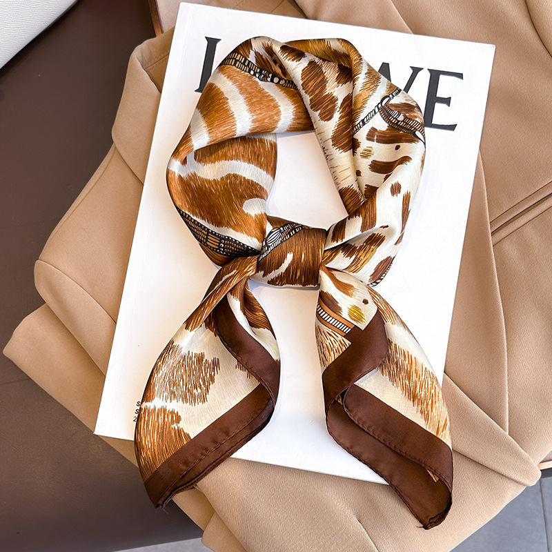 Luxury Skincare Headband - 2024 Nowa luksusowa marka damska Jedwabny