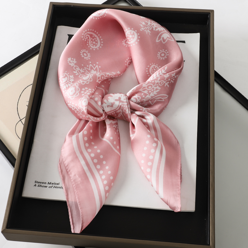 Luksusowa Jedwabna Apaszka Kwa – Luxury Skincare Headband recenzja i cena